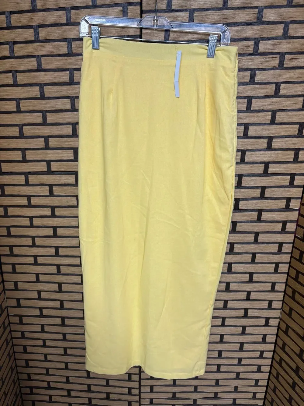 Paper Heart Yellow Midi Skirt Size Medium‎